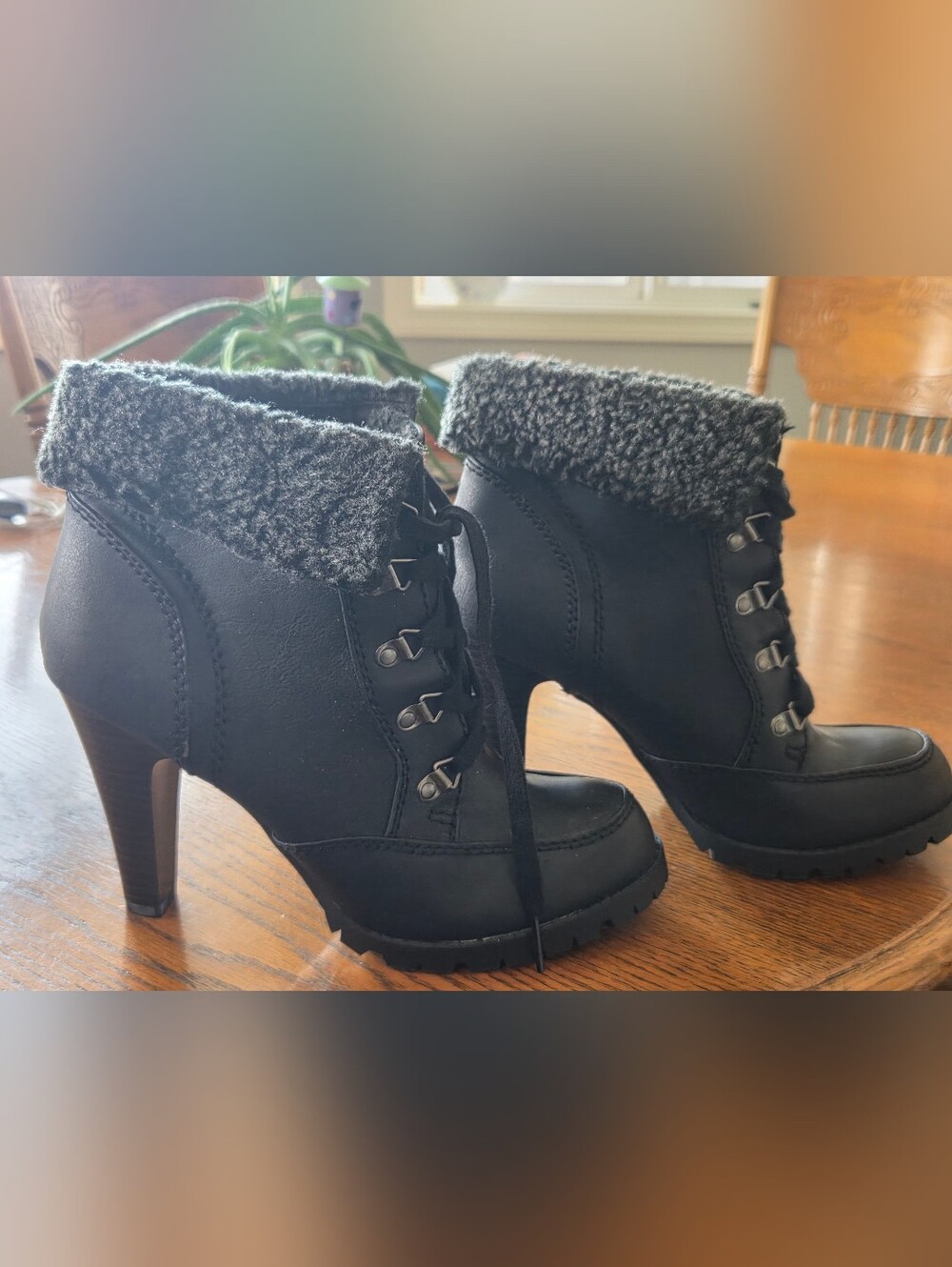Women's Black Faux-Shearling Lace-Up Ankle Boots